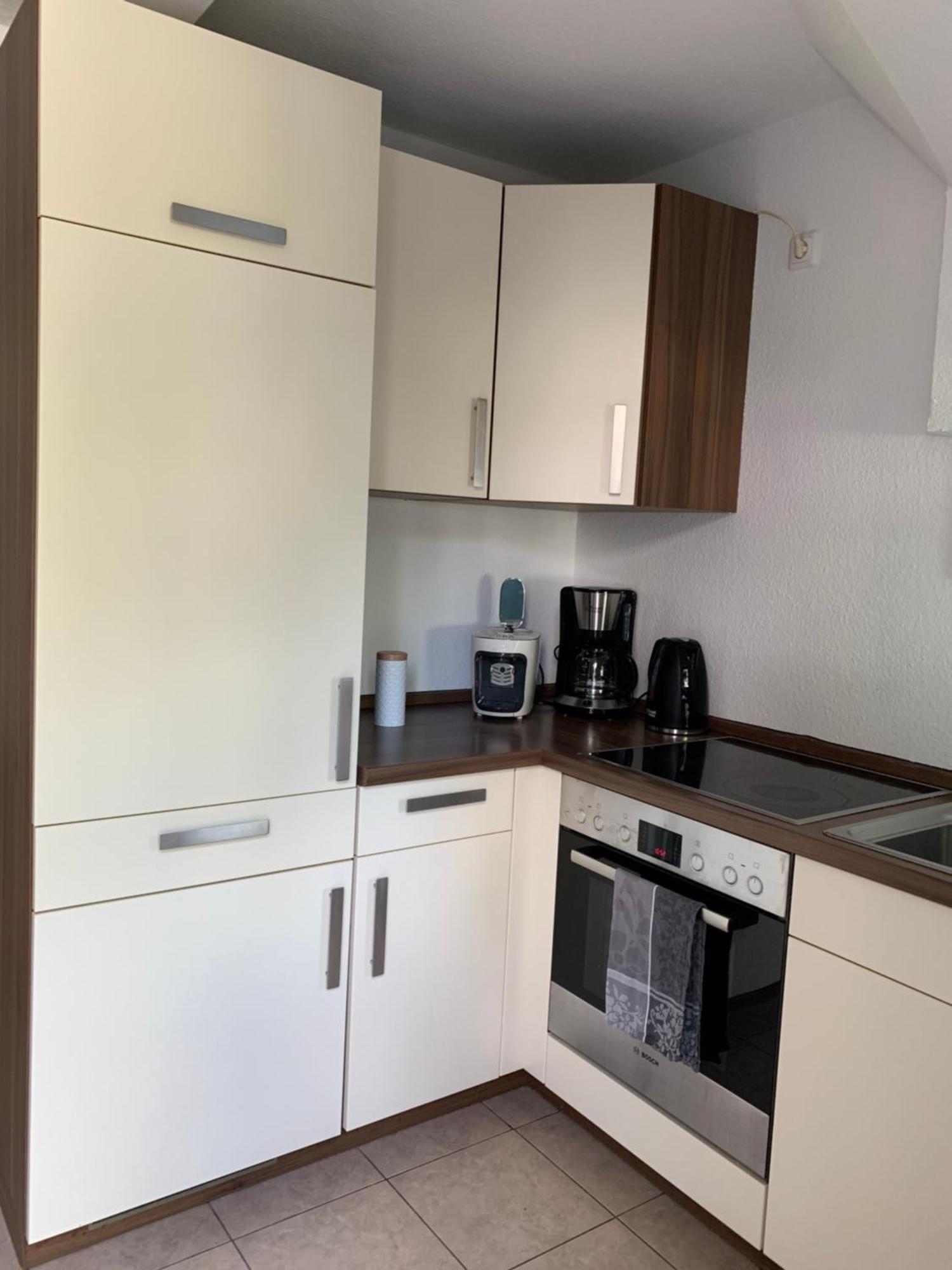שוורין City-Apartment Mit Parkplatz & Fahrradraum! Nur 300M Zum Stadthafen מראה חיצוני תמונה
