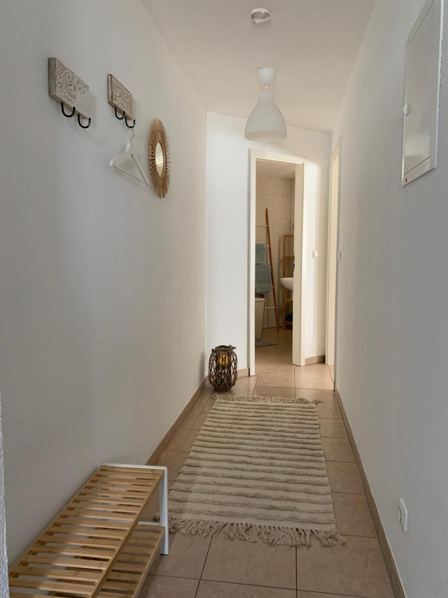 שוורין City-Apartment Mit Parkplatz & Fahrradraum! Nur 300M Zum Stadthafen מראה חיצוני תמונה
